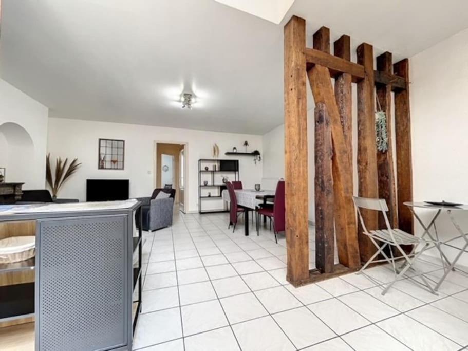 Appartement Au Coeur De تروي المظهر الخارجي الصورة