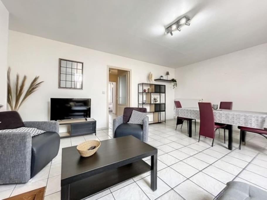 Appartement Au Coeur De تروي المظهر الخارجي الصورة